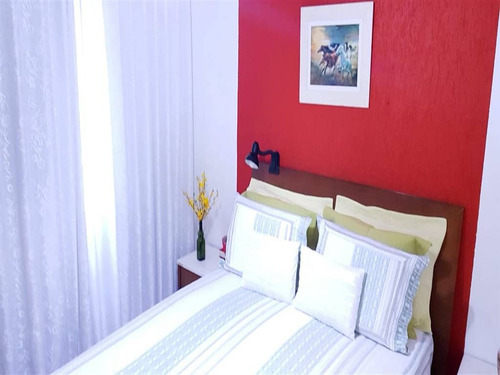 Imagem 23 de 30 de Apartamento A Venda Com 2 Dormitorios , 1 Suite, 2 Banheiros , Dependencia De Empregada , Vaga De Garagem. Predio Com Elevador E Salao De Festas. - Hm3372
