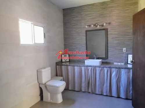 Casa En Venta De 3 Dormitorios En Ocean Park
