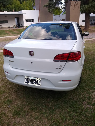 Fiat Siena El 1.6 16v 2015 Gnc