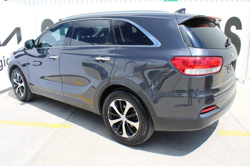 Imagen 2 de 11 de Kia Sorento 2018 3.3 V6 Ex Pack Piel 7 Pasajeros At