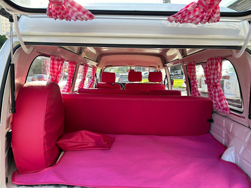 Volkswagen Kombi 1.4 Standard Total Flex 3p