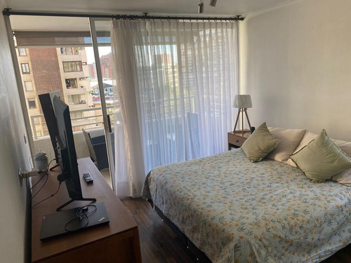 Gran Dp 2 Dormitorios,prácticamente Nuevo,pasos Mt Manquehue