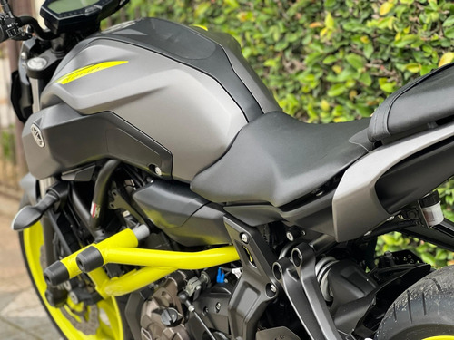 Imagem 12 de 14 de Yamaha Mt-07 Abs