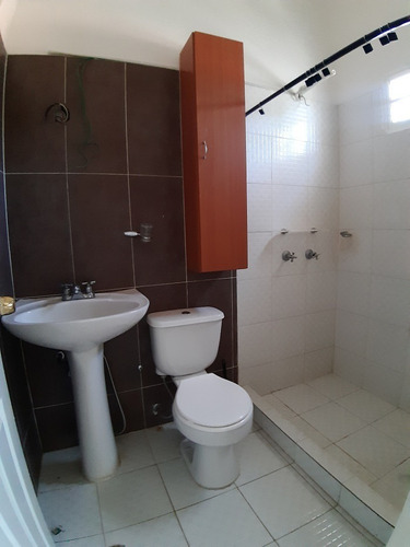 Imagen 8 de 12 de Apartamento En Alquiler Resd Mundo Nuevo