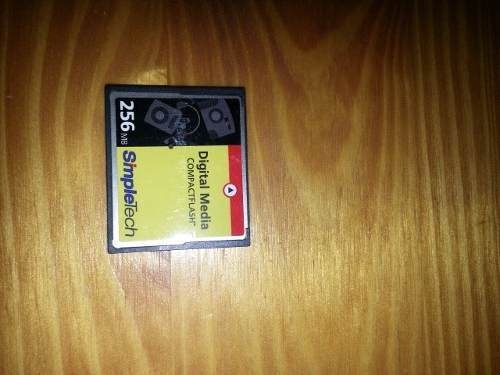 Tarjeta de memoria Simple Tech STI-CF/256X2 256GB