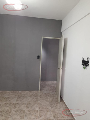 Imagen 18 de 21 de Departamento - Villa Gral.mitre