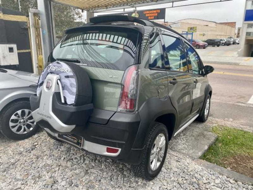 Imagem 8 de 15 de Fiat Idea Adventure 1.8 16v(flex) 4p 2012