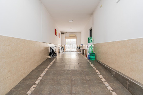 Venta Casa 4 Ambientes Con Patio En Haedo Sur