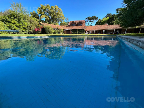Casa - Beverly Hills