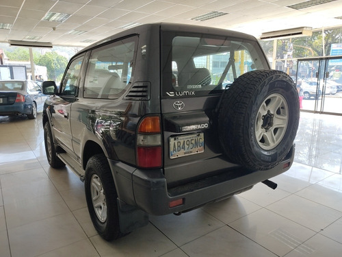 Imagen 3 de 15 de Toyota Meru 4x4