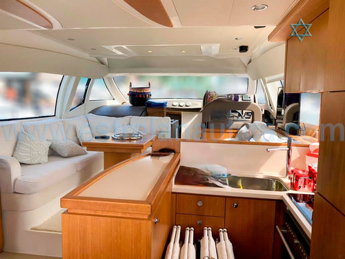Imagem 7 de 13 de Lancha Ferretti 53 Iate Axtor Fs Triton Focker Intermarine N