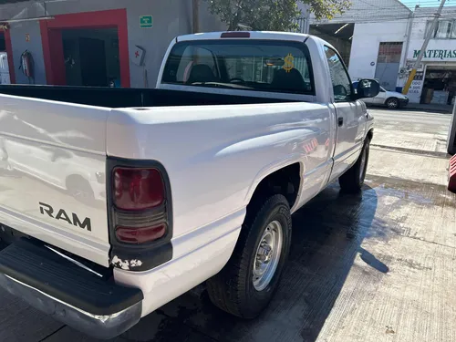 Dodge Ram 1500 Pickup Custom Mt