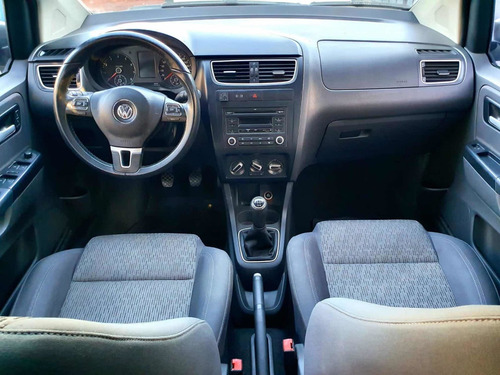 Imagen 21 de 21 de Volkswagen Fox 2013 1.6 5 Puertas Highline Con Gnc