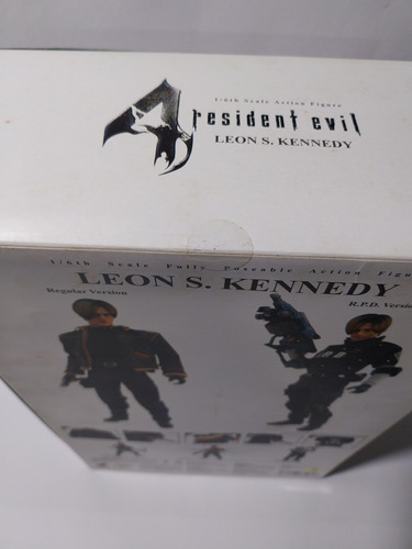 Boneco Leon S Kennedy Hot Toys