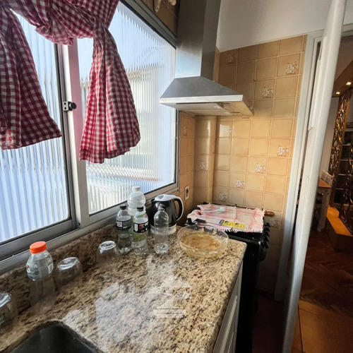 Venta Apartamento 2 Dormitorios Centro Montevideo V