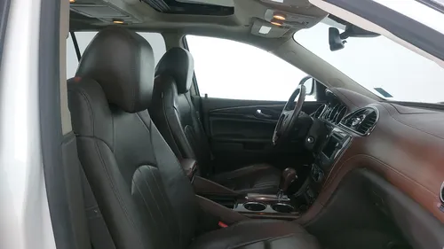 Buick Enclave 3.6 CXL D AT 4WD