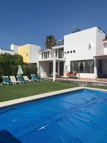 Casa En Renta Lomas De Cocoyoc (azul)