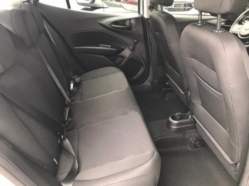 Imagem 2 de 15 de Fiat Argo Drive -