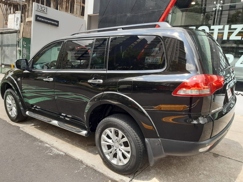 Imagen 6 de 15 de Mitsubishi Montero Sport 2015