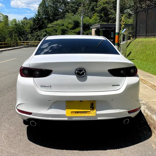 Mazda 3 2.0 Grand Touring At Hibrido Ligero - Mhev