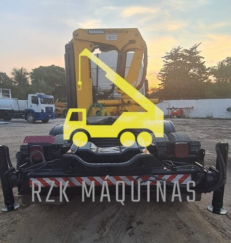 Imagem 4 de 10 de Cavalo Guindauto Vw 25 370 6x2 Madal 43- 2010/11