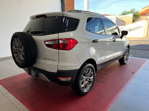 Imagem 4 de 17 de Ford - Ecosport 1.6 4p Freestyle Flex