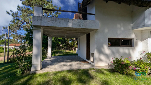 Casa En Alquiler Temporada 2026, 3 Dormitorios, Rincón Del Indio, Punta Del Este!