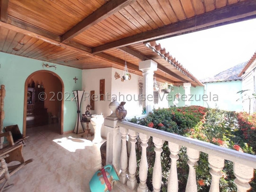Imagen 3 de 12 de Casa En Venta Urb Valle Fresco Turmero Cod. 22-24131