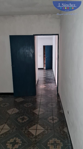 Imagem 5 de 11 de Casa / Apartamento Para Locação Em Itaquaquecetuba, Jardim Luciana, 1 Dormitório, 1 Banheiro, 1 Vaga - 210511e_1-1891681