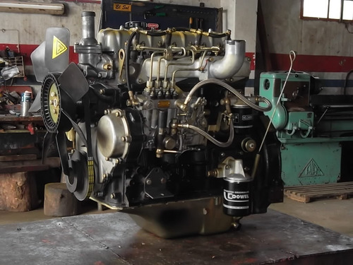 Imagen 14 de 16 de Motor Nuevo De Pala Michigan R45c - Otras Marcas