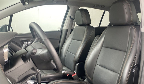 Imagen 12 de 13 de Chevrolet Trax 2018 1.8 Premier Piel At
