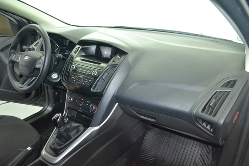 Imagen 14 de 15 de Ford Focus 3 1.6 S 5p Mt 2016-imolaautos