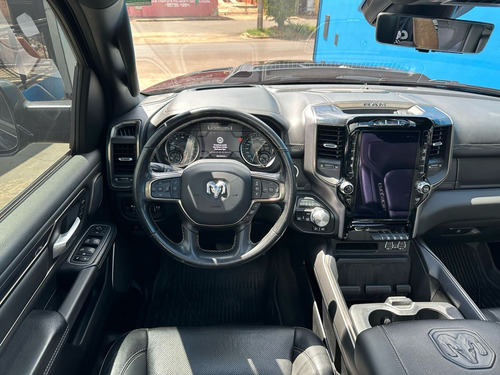 RAM 1500 5.7 V8 REBEL CD 4X4