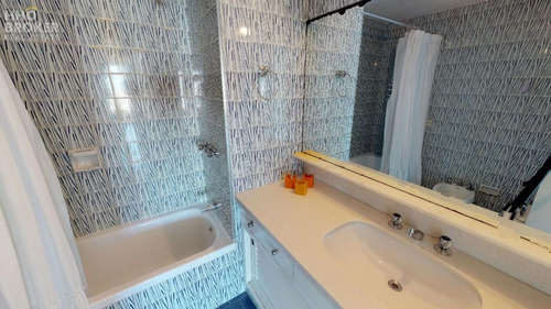 Imagen 11 de 22 de Departamento En Venta. Peninsula. 3 Dormitorios. Playa Mansa. - Punta Del Este Peninsula