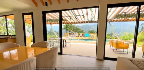 Preciosa Finca En Copacabana De Un Solo Nivel En Exclusiva Parcelación Unidad Cerrada. Finca En Copacabana En Parcelación. Finca En Copacabana Con Piscina. Finca En Unidad Cerrada. Finca Plana