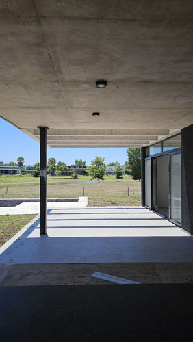 Casa En Country Terravista General Rodriguez