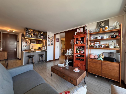 Departamento En Venta De 2 Dorm. En Lo Barnechea