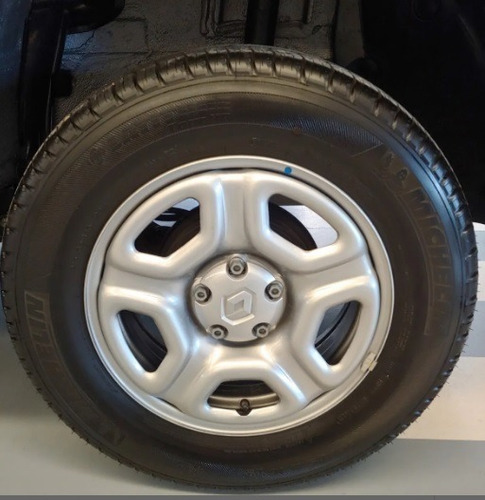 Imagen 15 de 16 de Renault Duster 1.6 Ph2 4x2 Expression 110cv