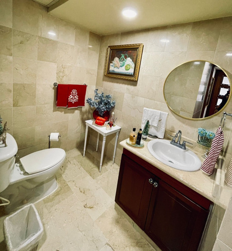 Vendo Exclusivo Penthouse De 3 Niveles En Ensanche Naco Codigo: Pd118