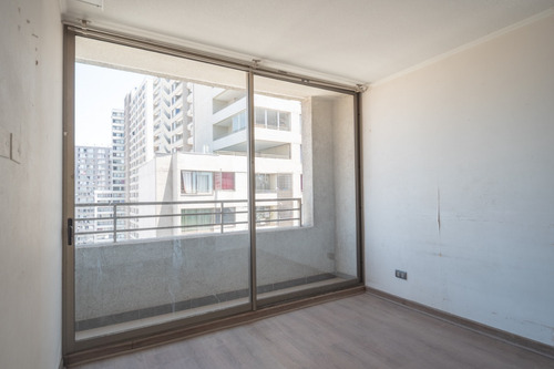Imagen 4 de 30 de Departamento Con Excelente Conectividad En Santiago Centro