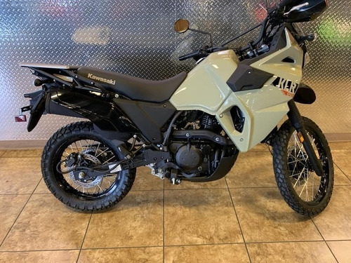 Imagen 13 de 16 de Kawasaki Klr 650 2023 Nuevo Modelo *tomo Permuta*