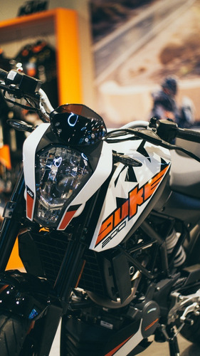 Imagen 15 de 25 de Ktm Duke200 Financiación En 18 Cuotas Entrega Inmediata