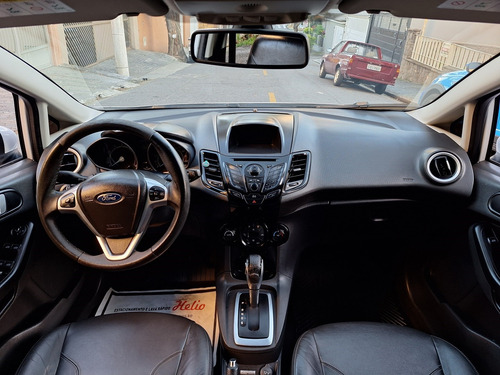 Ford Fiesta 1.6 TITANIUM HATCH 16V FLEX 4P AUTOMÁTICO