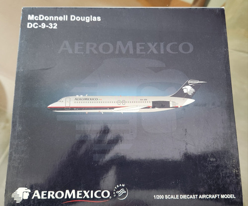 Aeromexico Dc-9 Escala 1/200 Jc Wings