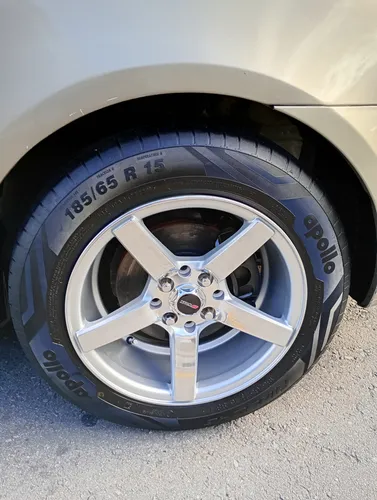Hyundai Accent 1.4 Gls 4 p
