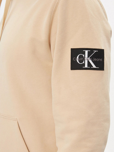 Polerón Con Gorro Badge Beige Calvin Klein