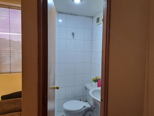 Oficina, Recepción, Privado, Baño, Estac. En C.financ. Vitac