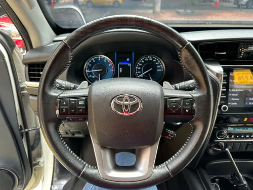 Toyota Fortuner Srx 4.0l Gasolina Blindaje 2plus At Mod 2022