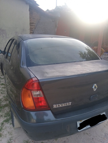Renault Clio Sedan 2004 1.0 16v Expression 4p