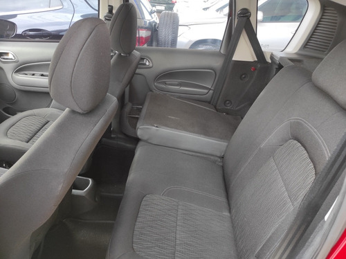 Imagem 17 de 22 de Citroën C3 Picasso 2014 1.6 16v Exclusive Flex Aut. 5p